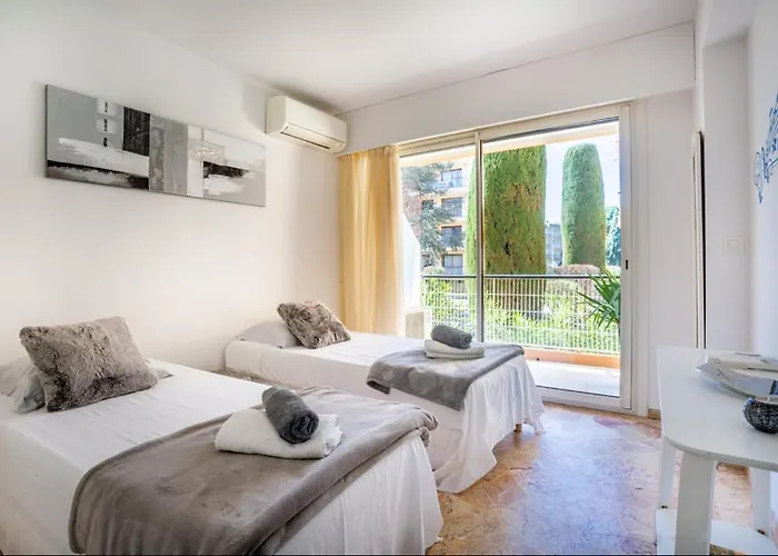 Belle Arboree, Climatise, Piscine, A 500m De La דירה סן-מקסים