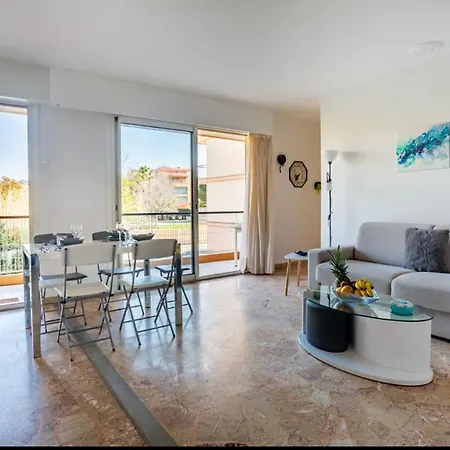 Belle Arboree, Climatise, Piscine, A 500m De La Apartment *