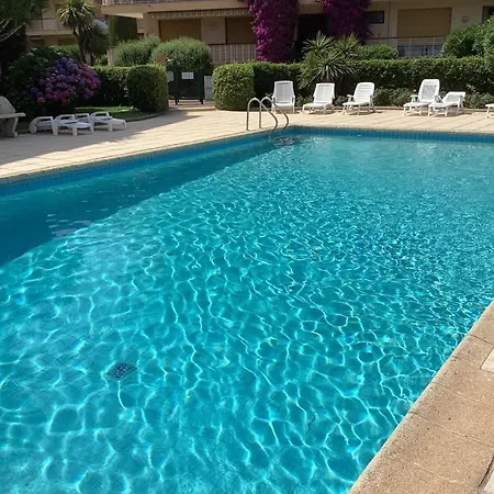 Belle Arboree, Climatise, Piscine, A 500m De La Appartement