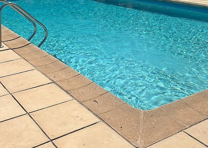 Belle Arboree, Climatise, Piscine, A 500m De La * Sainte-Maxime