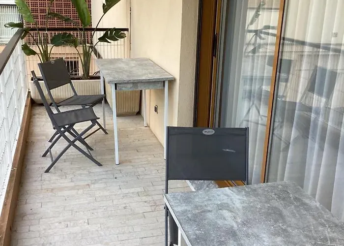 Belle Résidence Arborée, Climatisé, Piscine, à 500m De La * Sainte-Maxime