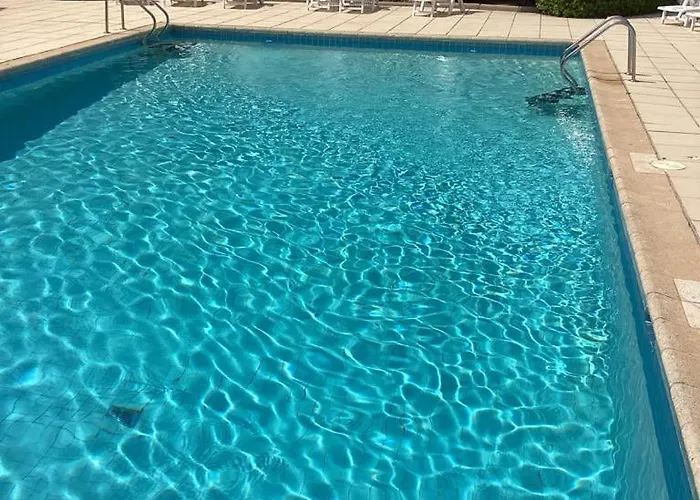 Belle Résidence Arborée, Climatisé, Piscine, à 500m De La Apartamento Sainte-Maxime